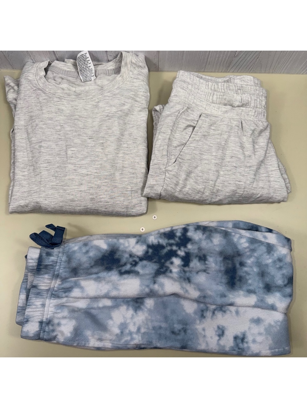 All in Motion & Old Navy Girls 10/12 3-Piece Lot